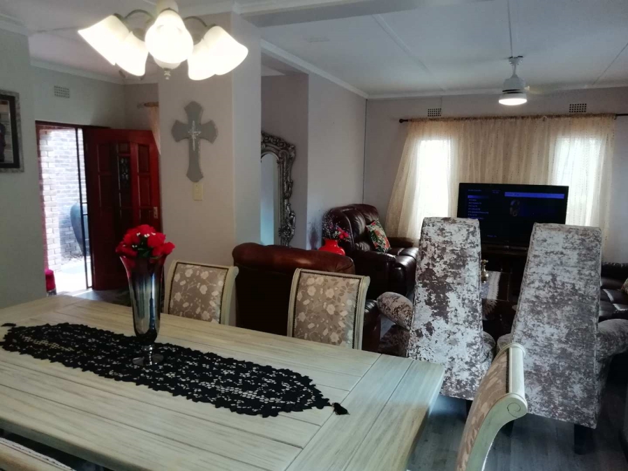 3 Bedroom Property for Sale in Blydeville Northern Cape
